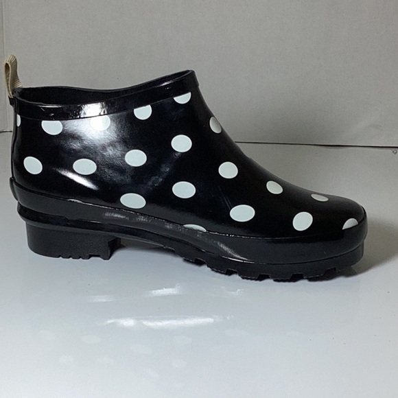 Journee Collection Womens Rainer Block Heel Rain Boots
Black Dot - Picture 9 of 11